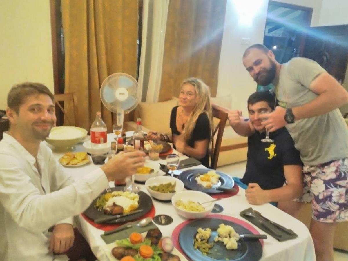 Nalendra Villa - Oceanfront Hikkaduwa Zewnętrze zdjęcie